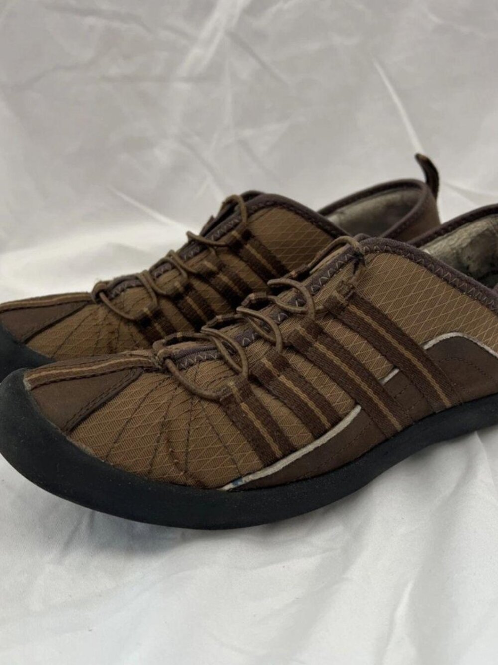 Privo by Clark's Bungee Athletic Slip On Womens Shoes Size 9M Brown